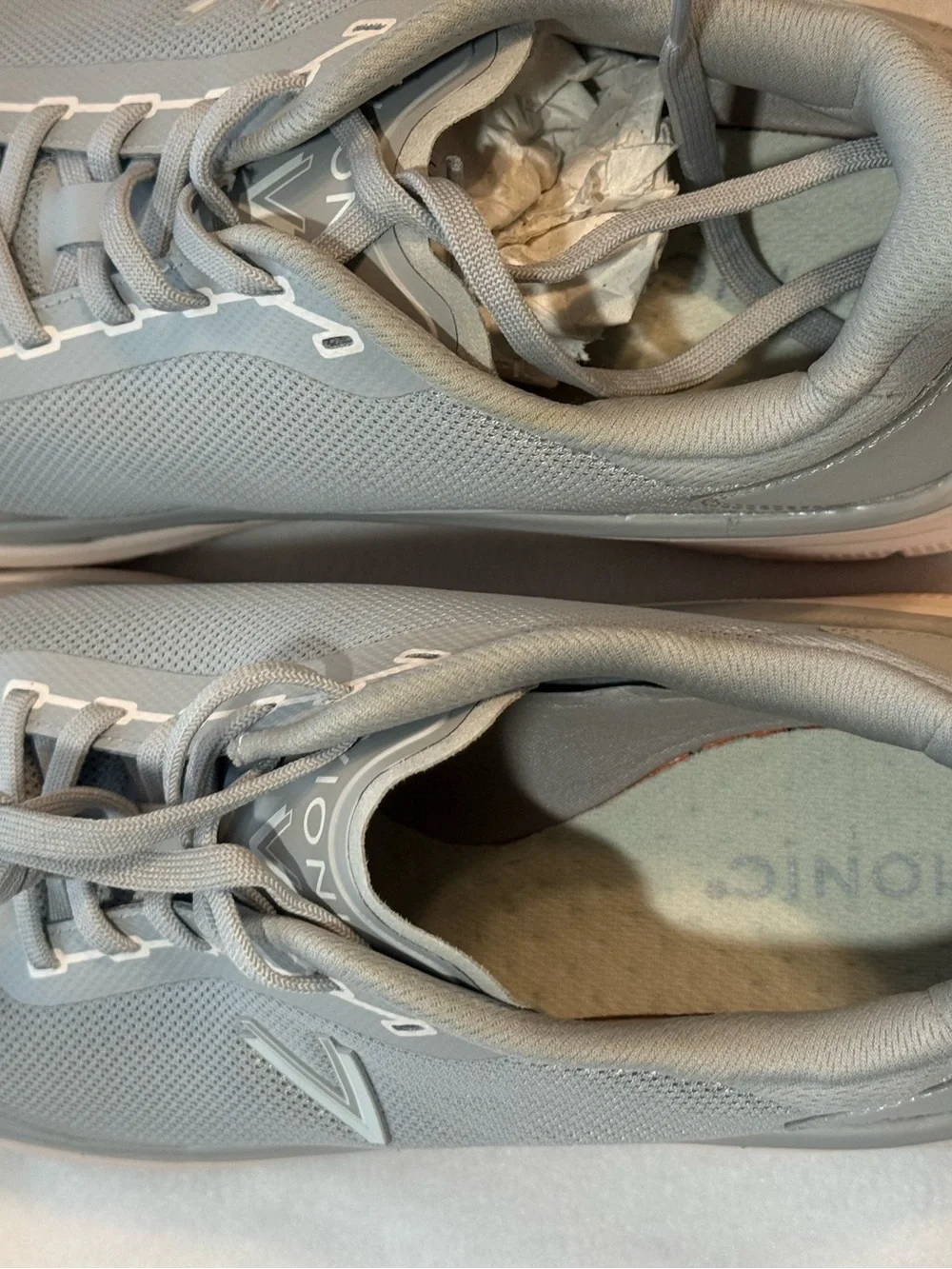 New  Vionic - Walk Max Women's Athletic Shoe. Size 10. Gray